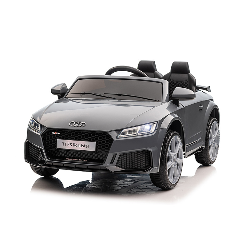 12v Ride On Car gelicentieerde Audi TTRS met afstandsbediening